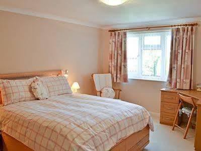 Villa Camelot à Weybourne Extérieur photo